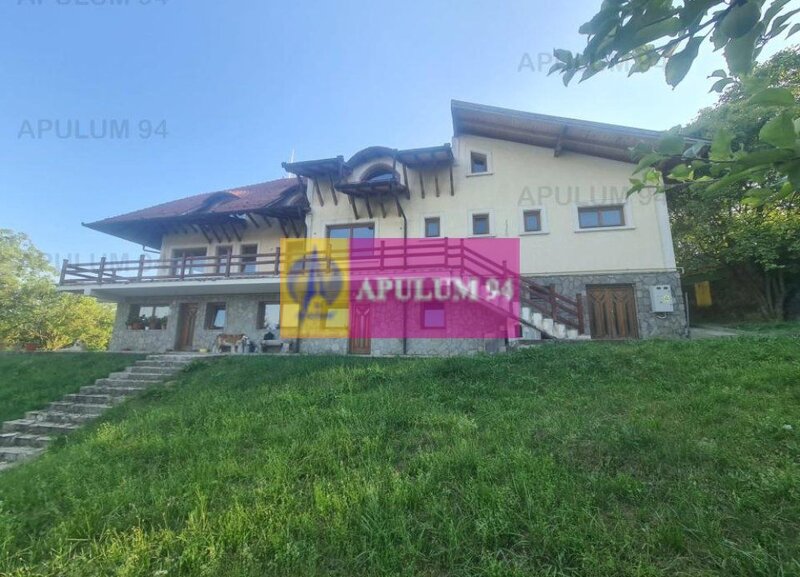 Vila de vanzare  in Breaza - Zona Breaza de Sus